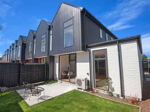 7/15 Donald Place, Saint Albans