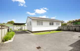 54A Yeovil Road, Te Atatu Peninsula