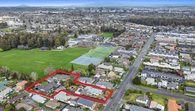 52 - 56 Enderley Avenue, Enderley