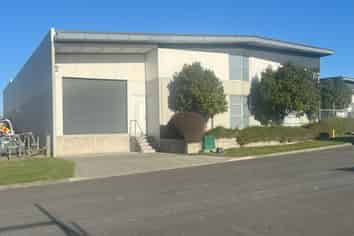 Warehouse-Workshop & Offices