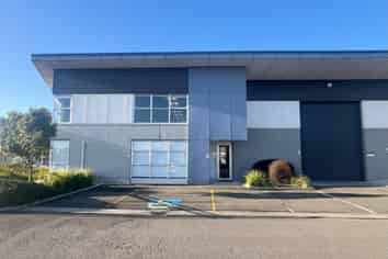 Warehouse-Workshop & Offices