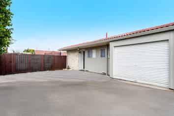2/461 Great South Road, Opaheke
