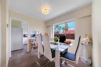 2/461 Great South Road, Opaheke