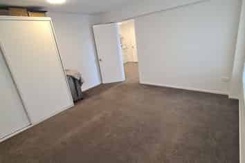 1/6 Brunton Place, Glenfield