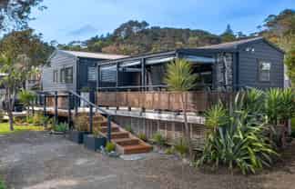 5 Waianga Place, OMAPERE