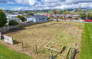 13 Main Street, Mataura