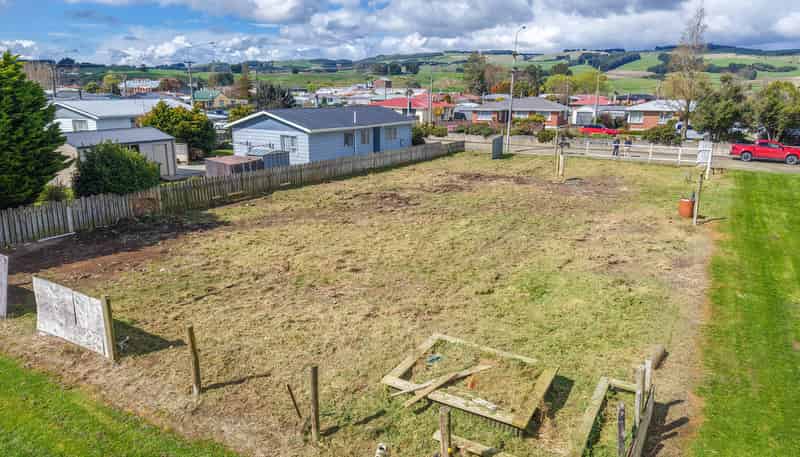 13 Main Street, Mataura