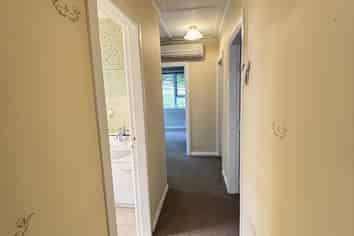 15 Littlebourne Road, Roslyn