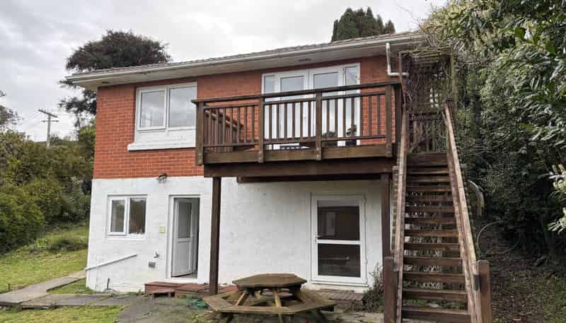 15 Littlebourne Road, Roslyn