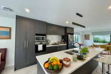 60D Bay Street, Red Beach
