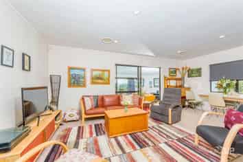323a Hobsonville Road, Hobsonville