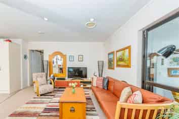 323a Hobsonville Road, Hobsonville