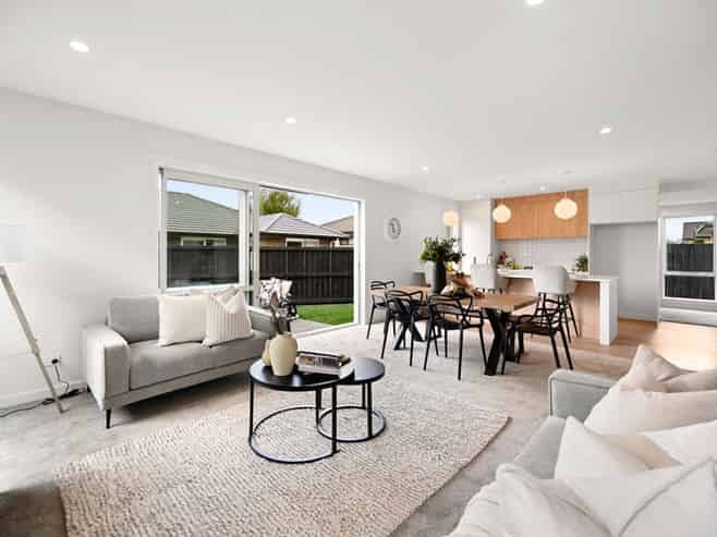 43 Maanihi Drive, Rototuna
