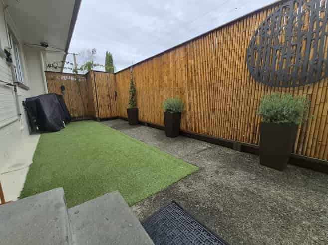 2/9 Whitley Avenue, Ebdentown