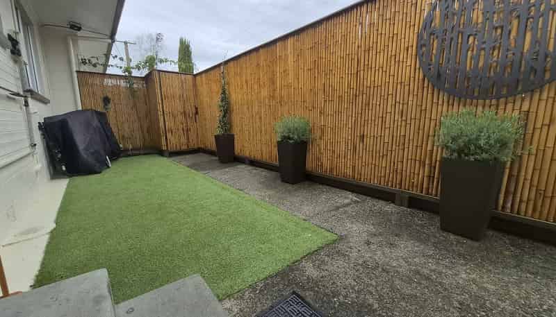 2/9 Whitley Avenue, Ebdentown
