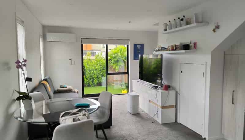 7/4 Johnston Grove, Taita