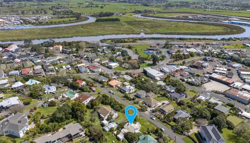 15 Nelson Street, Helensville