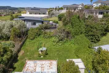 15 Nelson Street, Helensville
