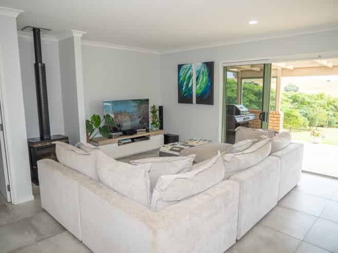10 Taipa View Rd, Taipa