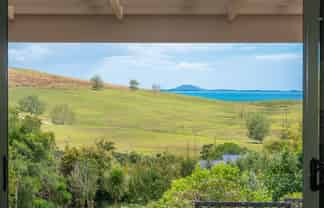 10 Taipa View Rd, Taipa