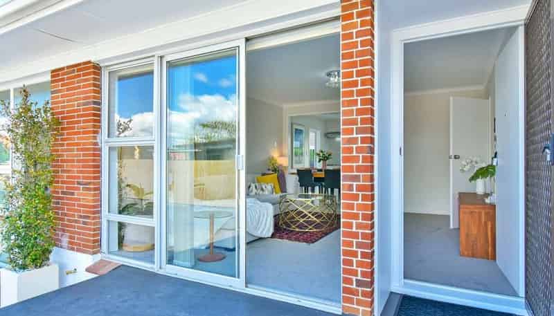 2/11 Wentworth Avenue, Papatoetoe