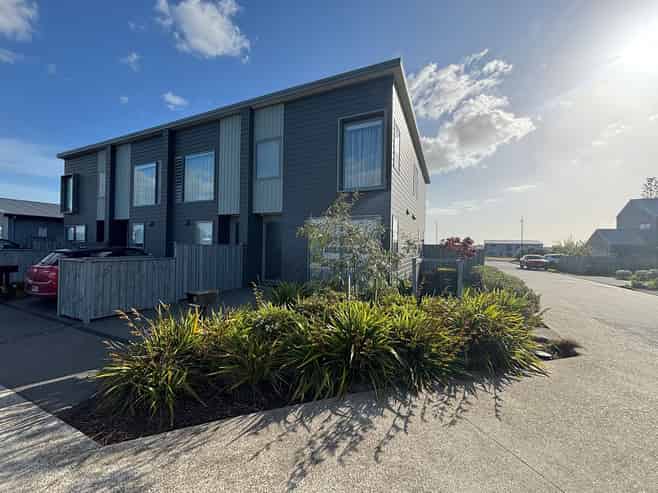 10 Rauriki Lane, Karaka