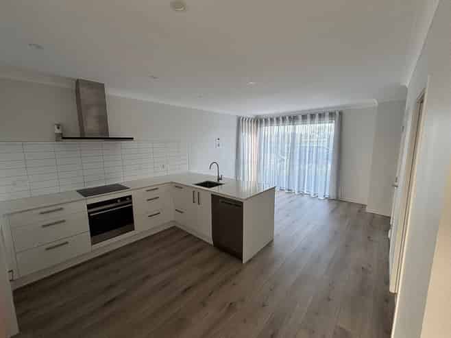 10 Rauriki Lane, Karaka