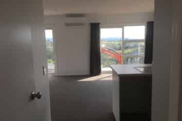1 Aurora Avenue, Welcome Bay
