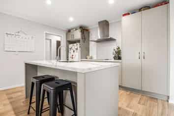 12 Rolleston  Street, Kihikihi