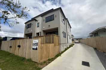 270B Buckland Road, Mangere East