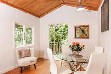 199B Victory Road, Laingholm