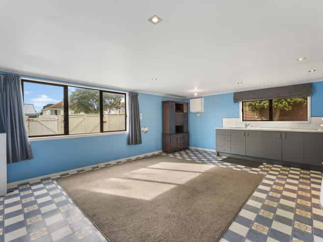 105 Harper Street, Gonville