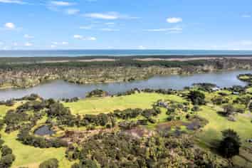 487 Wilson Road, South Head