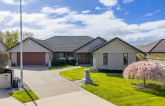 8 Fuchsia Place, Springlands