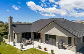 8 Fuchsia Place, Springlands