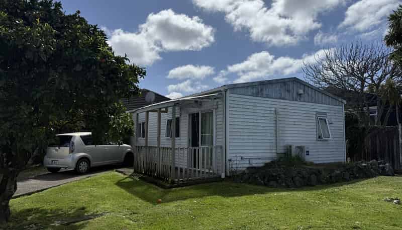 1/1 Titoki Street, Te Atatu Peninsula
