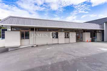 MT EDEN INDUSTRIAL - 13 PARKS INCLUDED