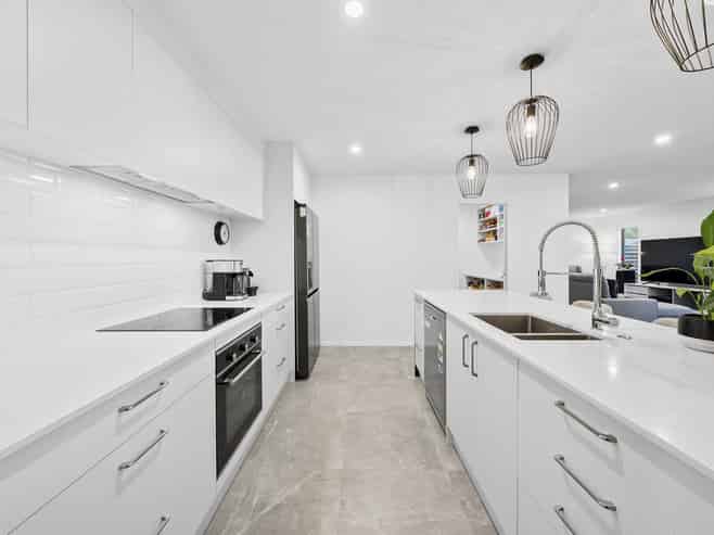 11 Te Rata Boulevard, Paerata