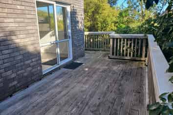 64 Dorset Avenue, Westown