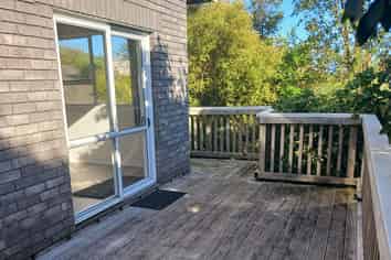 64 Dorset Avenue, Westown