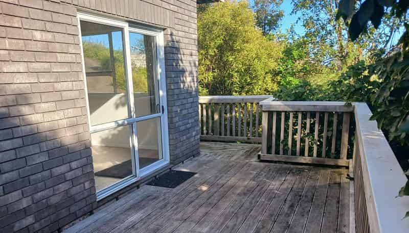 64 Dorset Avenue, Westown