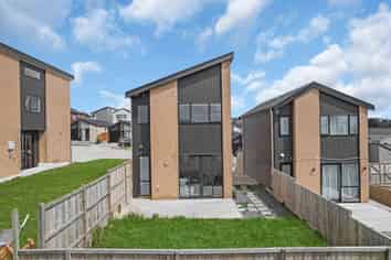 36 Puwha Street, Massey