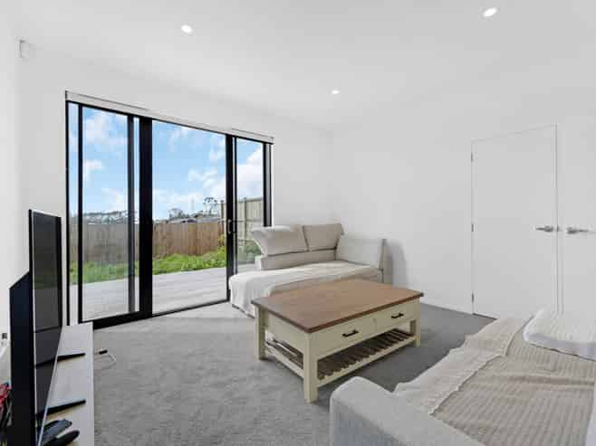 36 Puwha Street, Massey