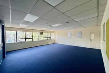 Convenient Mount Albert Level 1 Office | 140m2