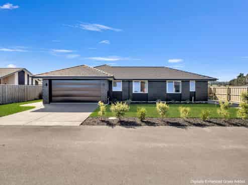 2 Upham Way, Amberley