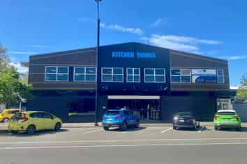 Fully Refurbished Showroom - Napier City Fringe