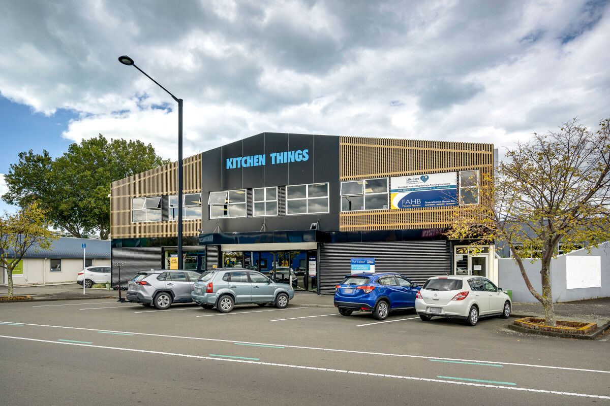 Fully Refurbished Showroom - Napier City Fringe