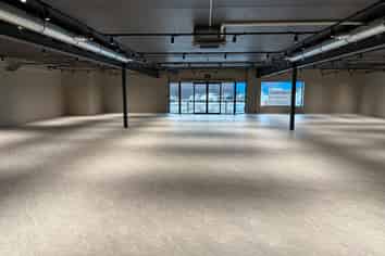 Fully Refurbished Showroom - Napier City Fringe
