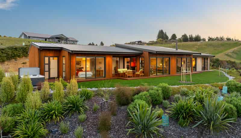 61 Mahana Ridge, Mahana