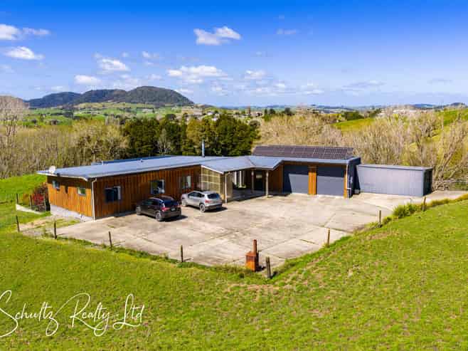 32 Nikau Lane, Maungaturoto